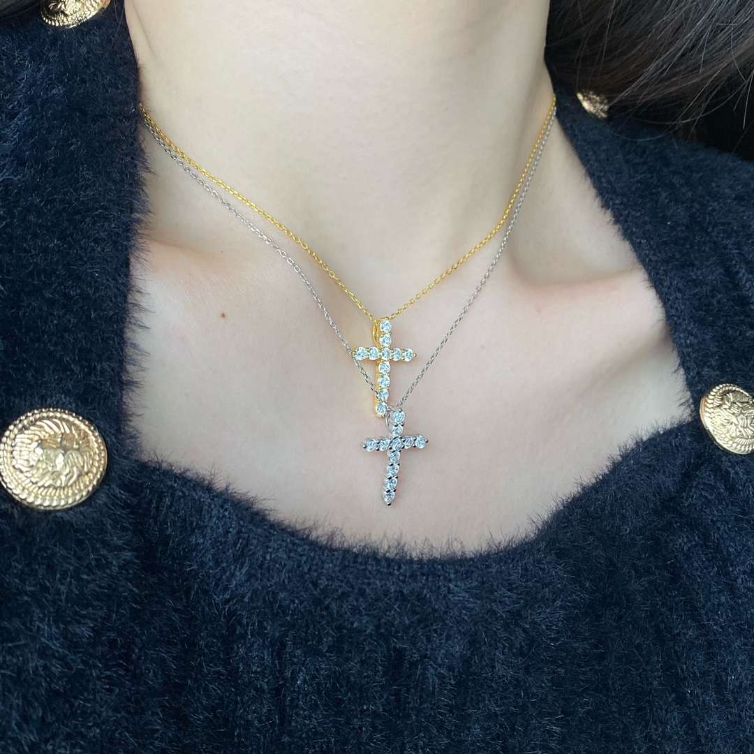 [Sparkling Aurora]Unique Cross Shape Necklace