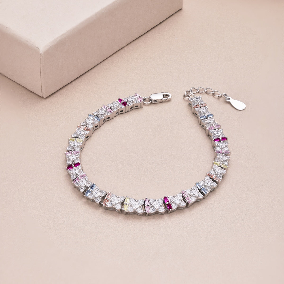 [Sparkling Aurora]Unique Colorful Flower Shape Daily Bracelet