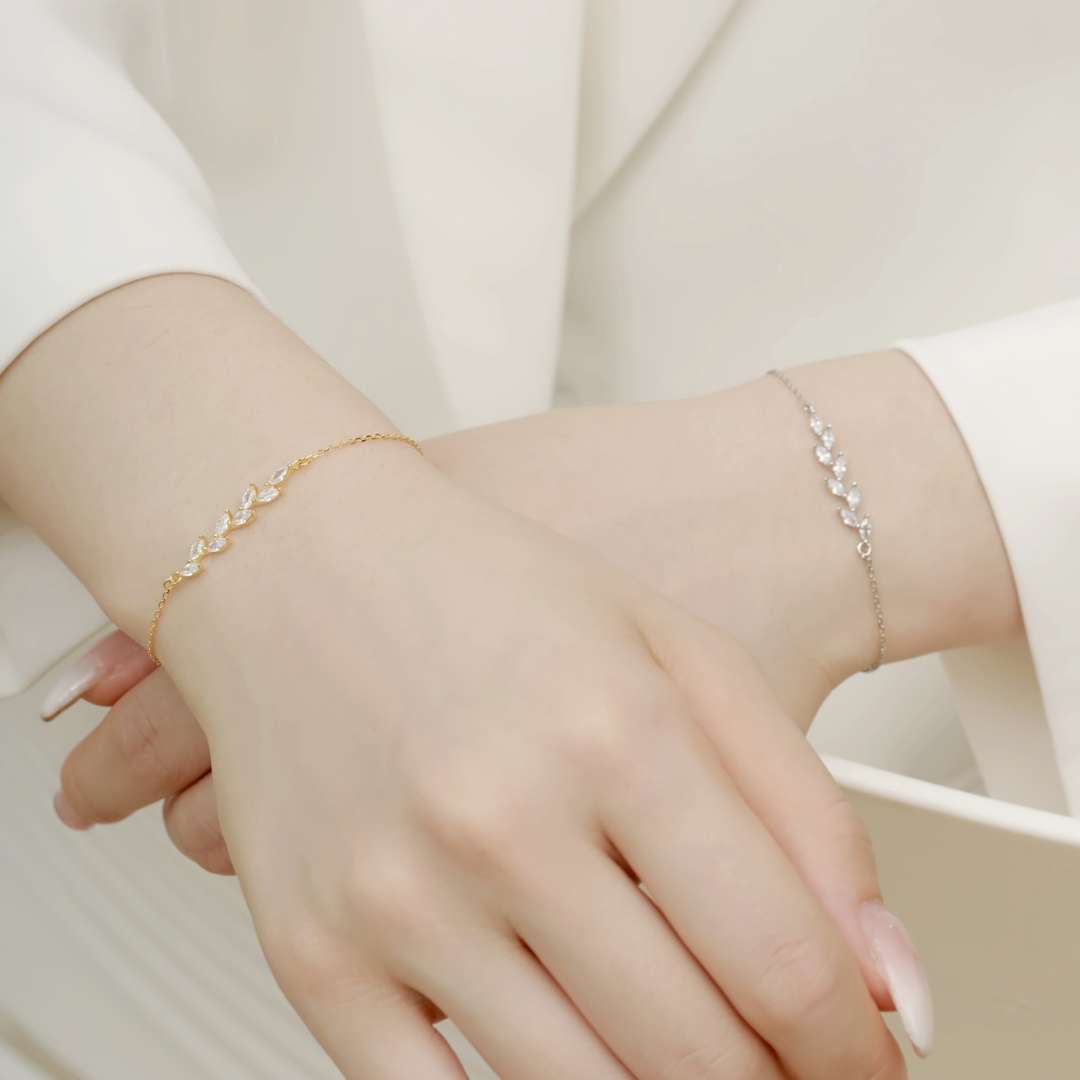 [Sparkling Aurora]Elegant Wheat Leaves Shape Bracelet