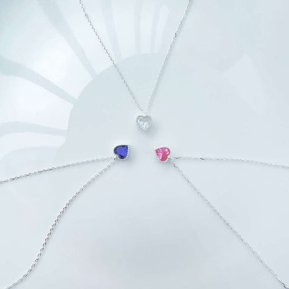 [Sparkling Aurora]Ornate Heart Shape Necklace