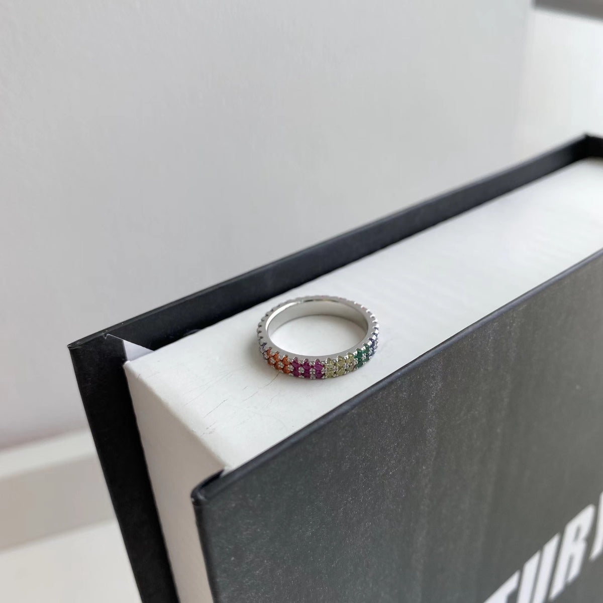 [Sparkling Aurora]Unique Colorful Round Cut Tennis Ring