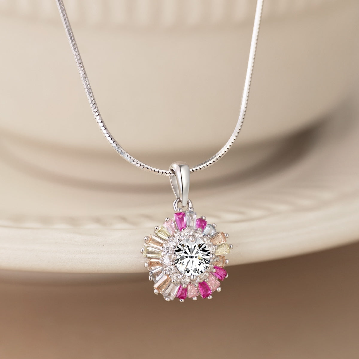 [Sparkling Aurora]Charming Flower Colorful Necklace