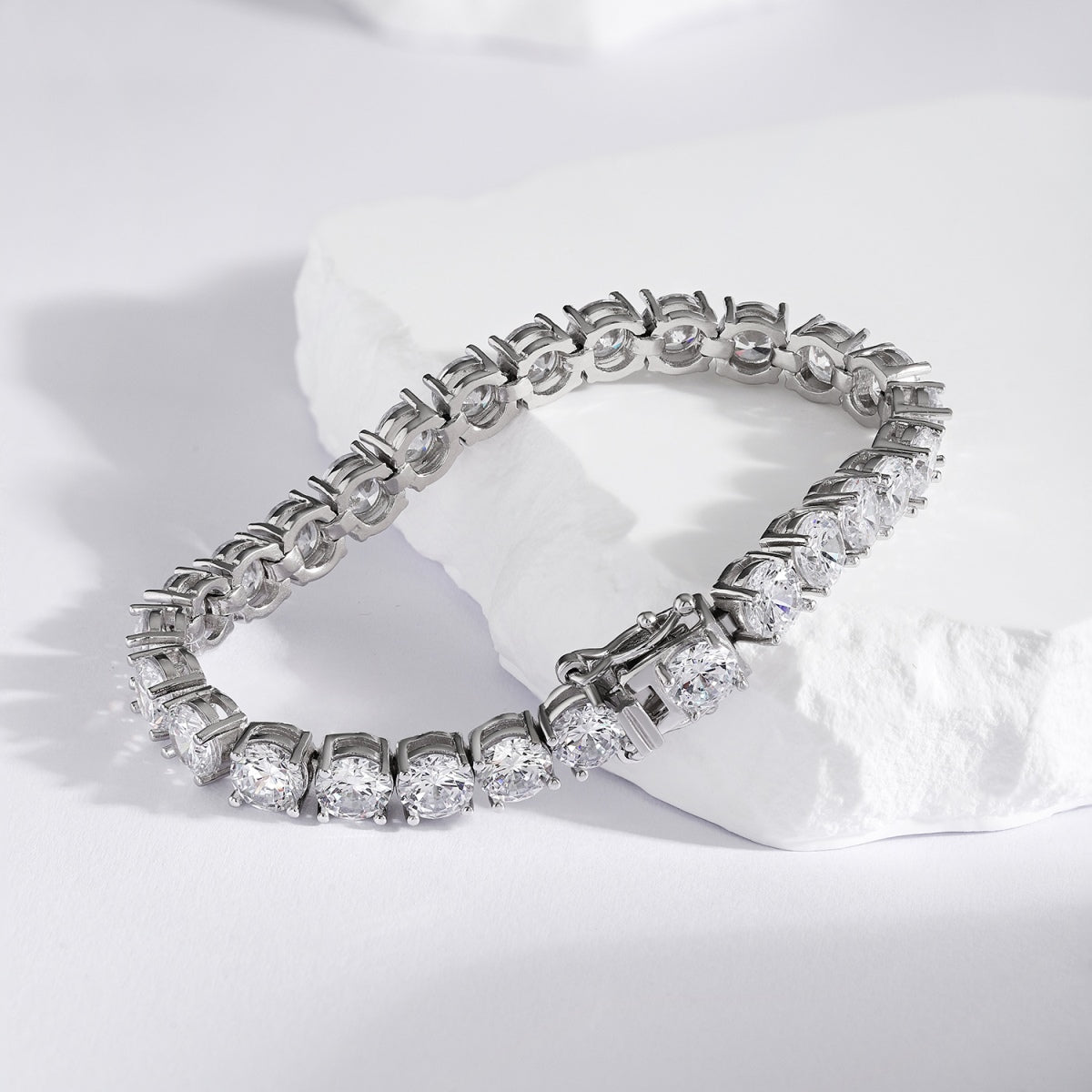 [Sparkling Aurora]0.75 Carat Dazzling Round Cut Wedding Bracelet