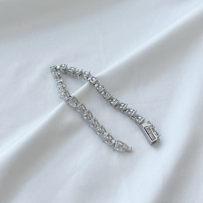 [Sparkling Aurora]0.75 Carat Elegant Romantic Heart Shape Lover Bracelet