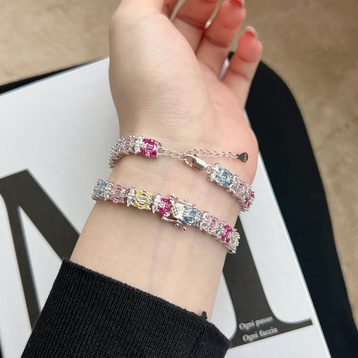 [Sparkling Aurora]Delicate Colorful Multi Cut Party Bracelet