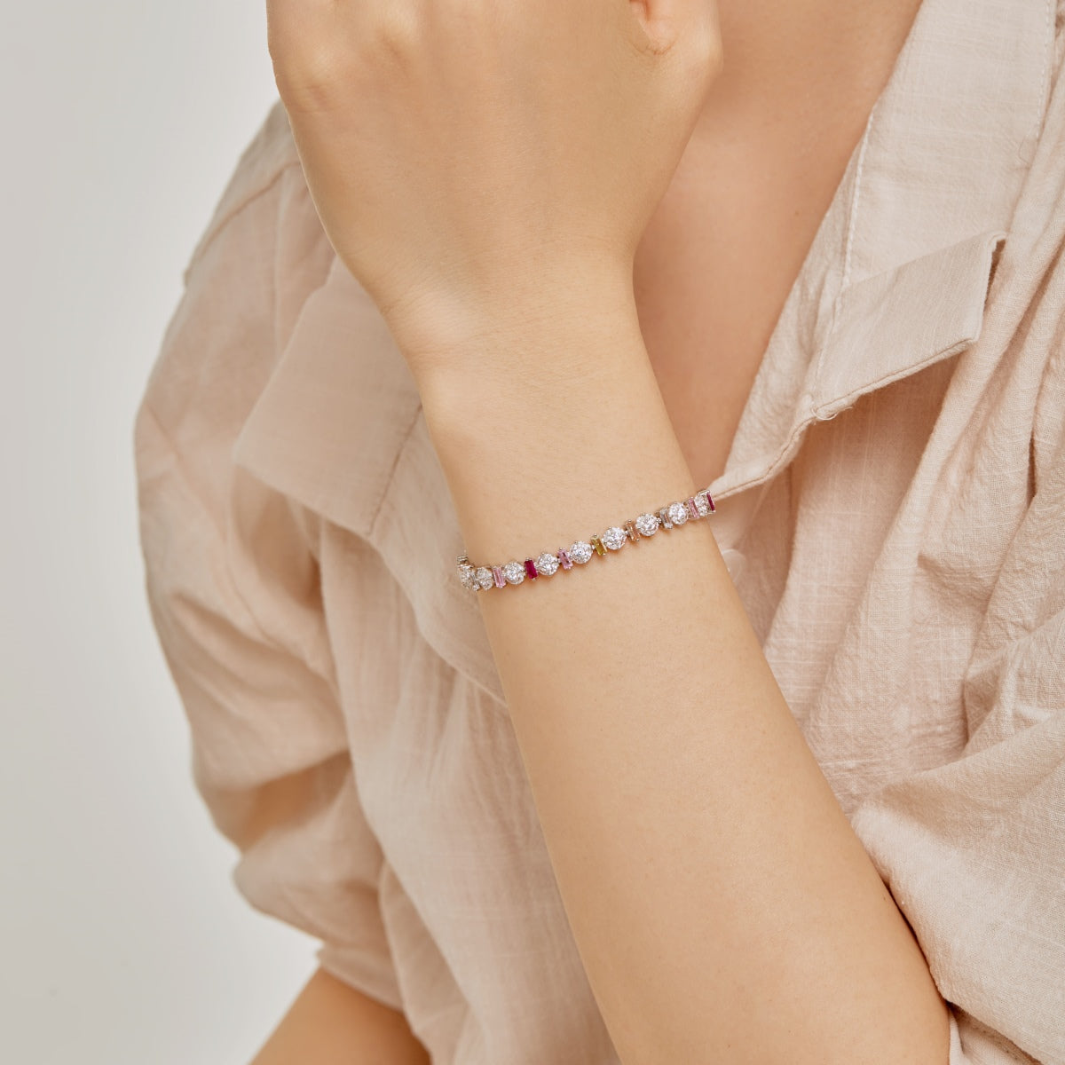 [Sparkling Aurora]Radiant Colorful Round Shape Daily Bracelet