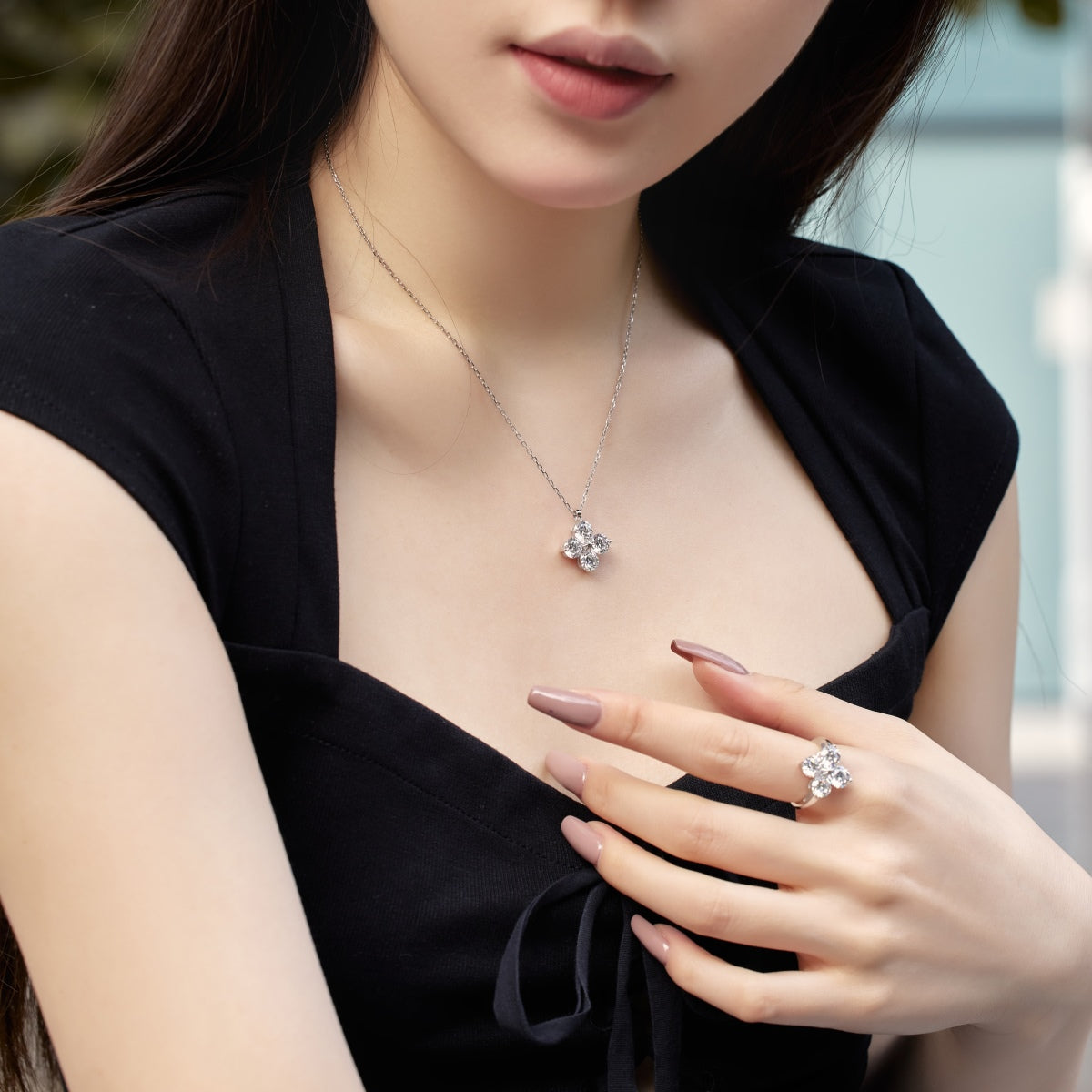 [Sparkling Aurora]Four-Leaf Clover And Eight-Pointed Star Necklace