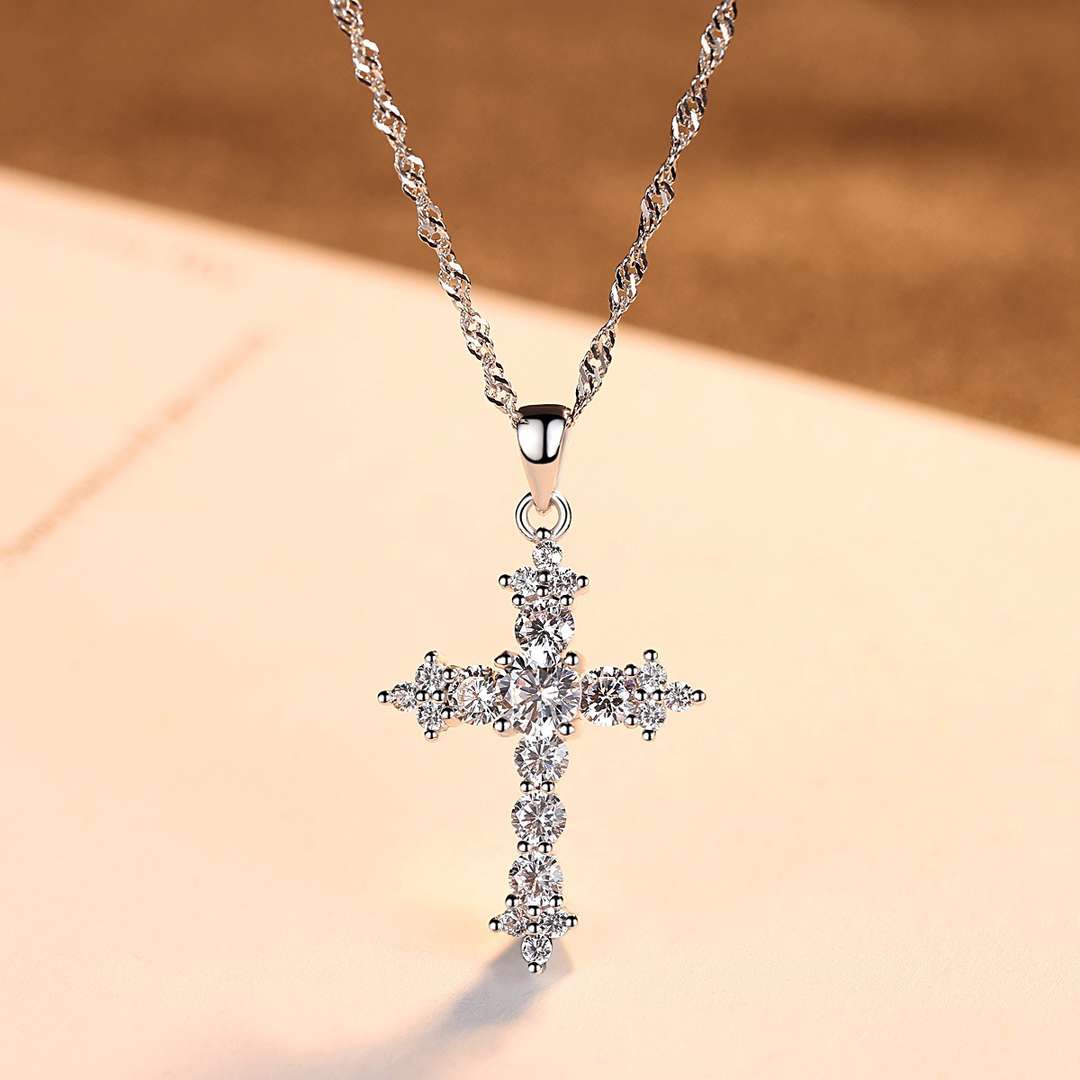 [Sparkling Aurora]Delicate Cross Shape Necklace